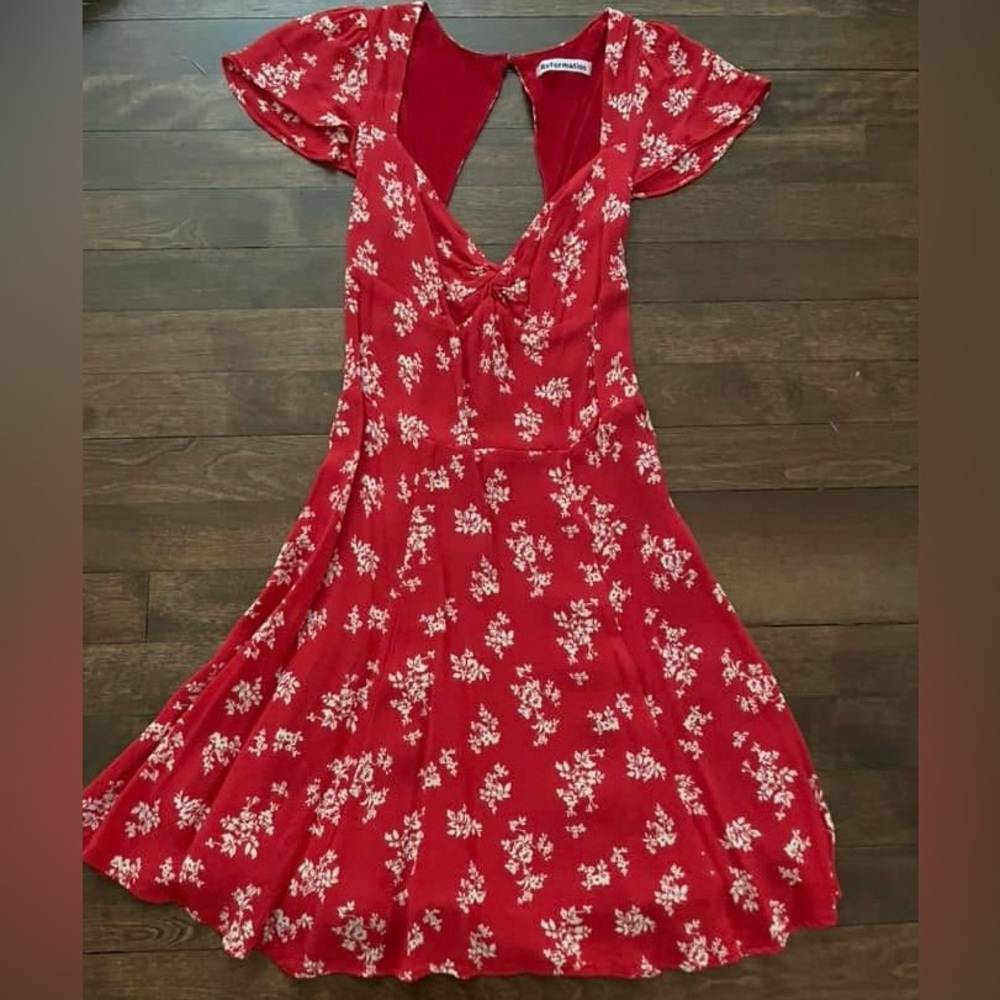 Gently used Reformation Kenni red floral dress. Size 4.
